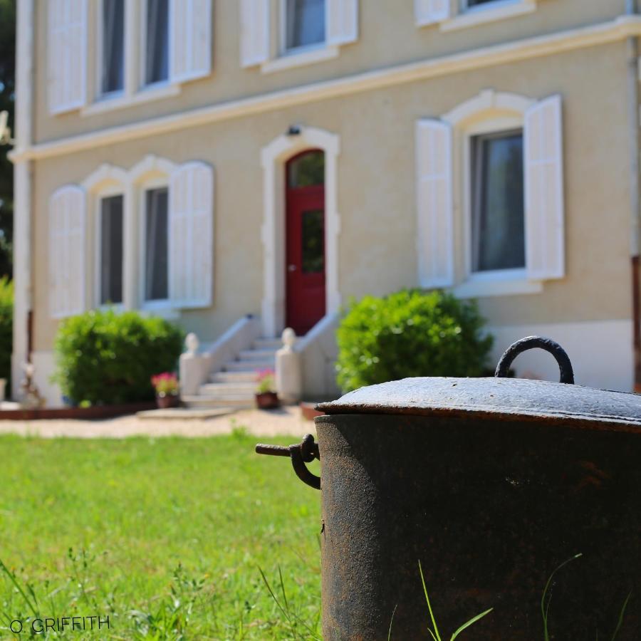 Maebrilu Camargue Provence Bed & Breakfast Salin-de-Giraud Luaran gambar